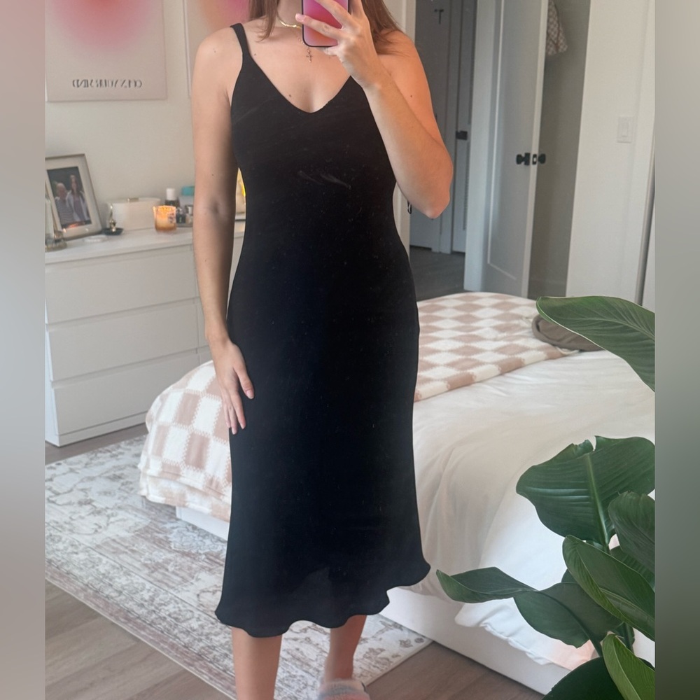 Jones New York Black Midi Dress